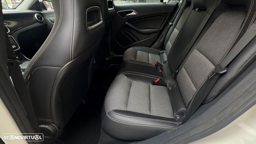 Mercedes-Benz CLA 180 CDi Aut. - 10