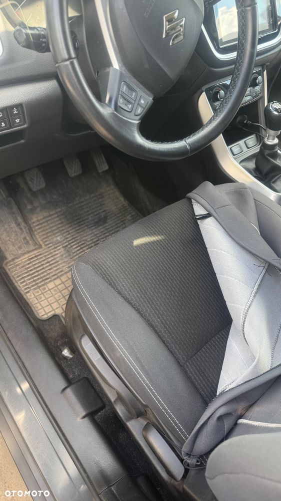 Suzuki SX4 S-Cross 1.4 T Elegance - 17