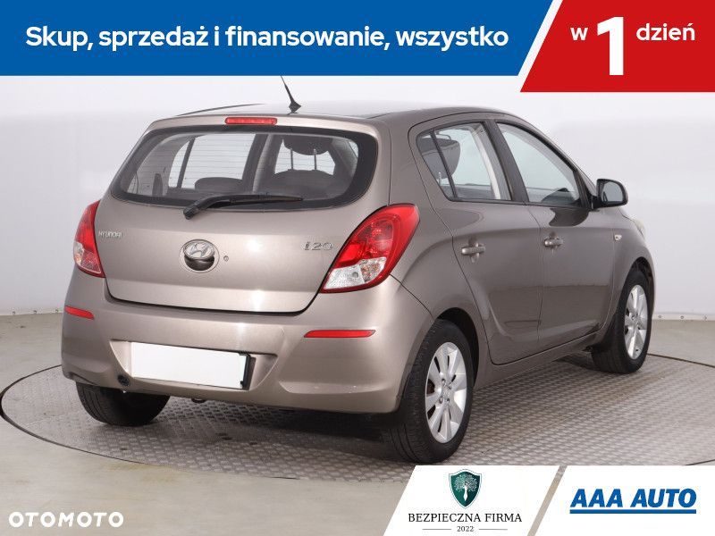 Hyundai i20 - 7