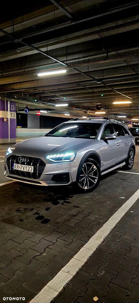 Audi A4 Allroad - 1