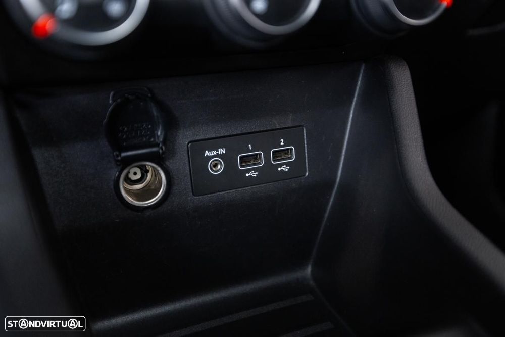 Renault Clio 1.5 Blue dCi Intens - 17