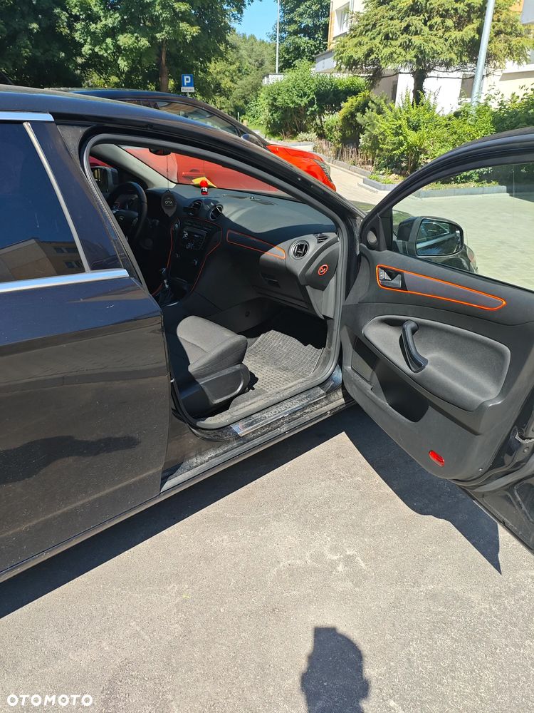 Ford Mondeo 1.6 T Titanium - 10