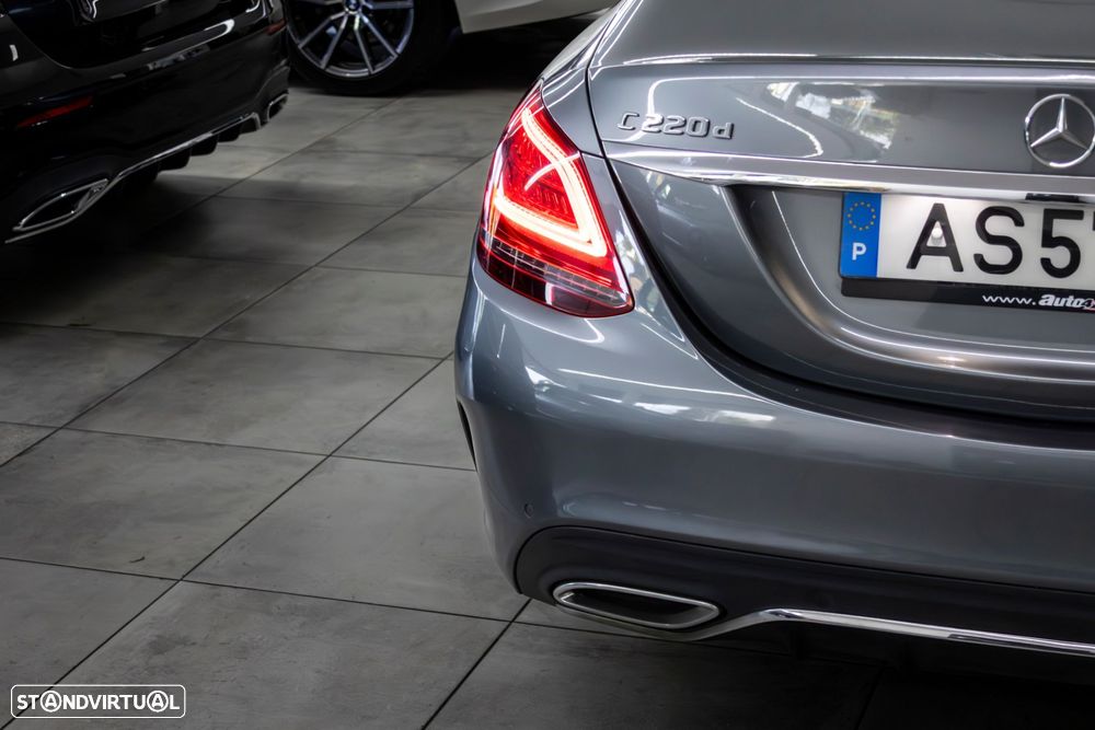 Mercedes-Benz C 220 d AMG Line - 8