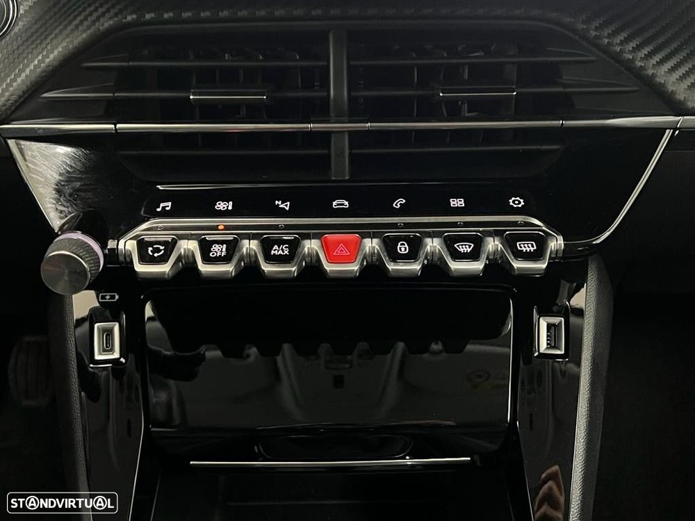 Peugeot 2008 1.2 PureTech Allure - 27