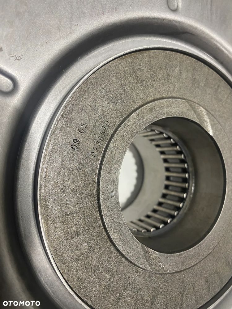 KOMPLET - KOŁO ZĘBATE JOHN DEERE R226570,R183267 - 4