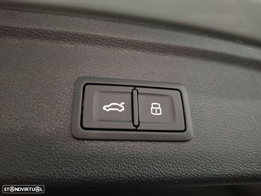 Audi A3 Allstreet 40 TFSIe SE Business Plus - 24