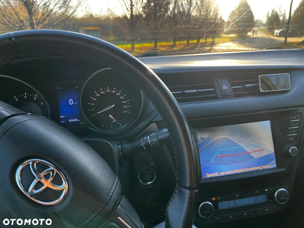 Toyota Avensis 1.8 Prestige - 4