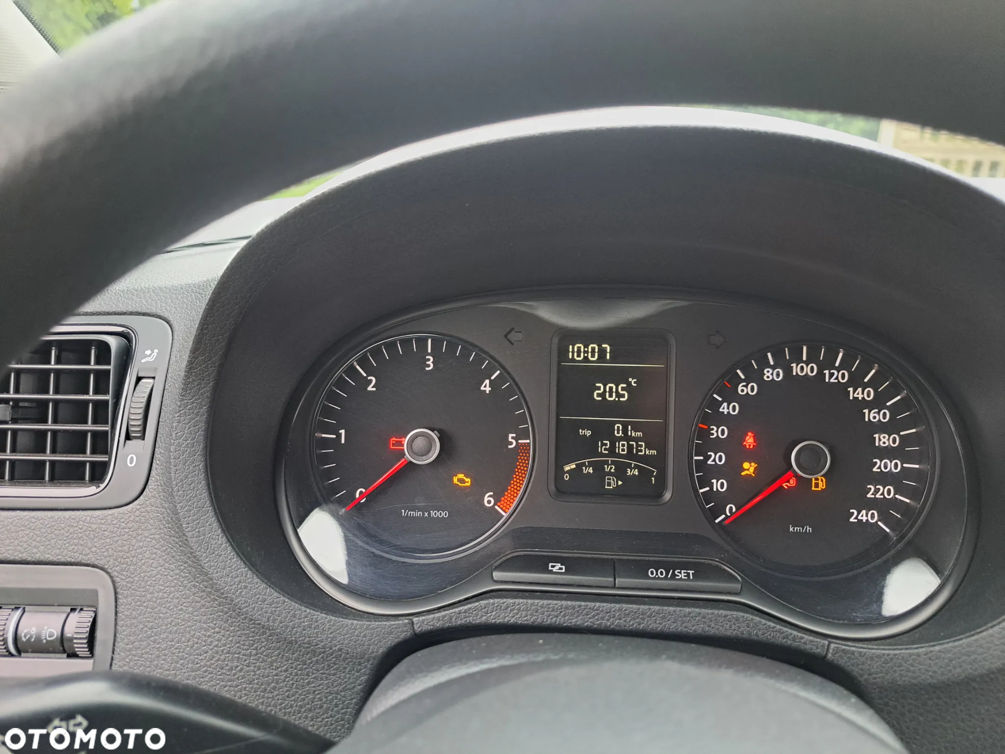 Volkswagen Polo 1.6 TDI Blue Motion Style - 8