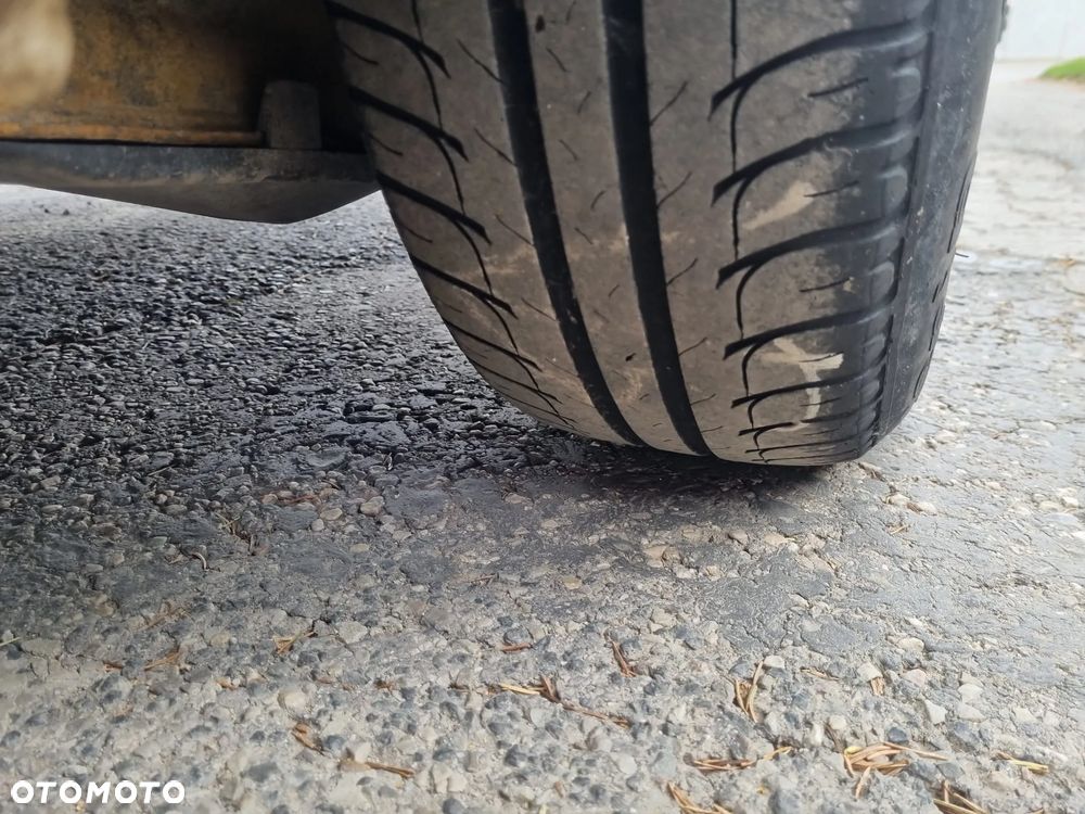 Peugeot Partner 1.6 HDI Tylko 93 tyś km Super Stan - 25