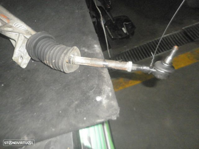 Caixa Direcao 7702105381 RENAULT 4 GTL 1989 1.1 35CV 5P BRANCO - 2