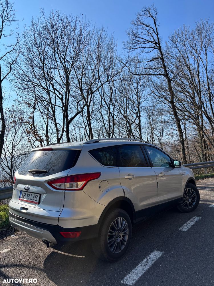 Ford Kuga 2.0 TDCi Powershift 4WD Titanium - 12