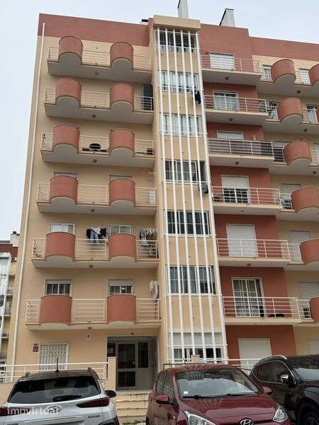 Apartamento Rio de Mouro - Grande imagem: 2/11