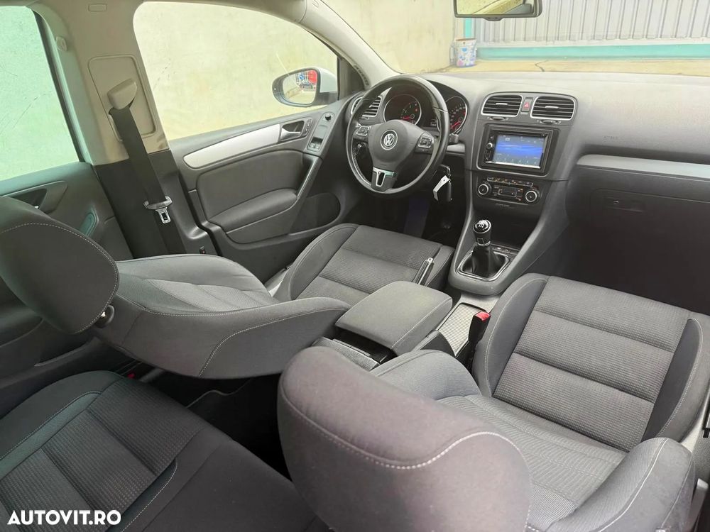 Volkswagen Golf 1.2 TSI BlueMotion Technology Comfortline - 2