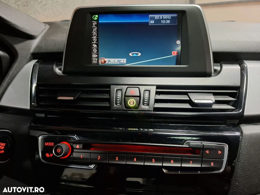 BMW Seria 2 218d Active Tourer Aut. Luxury Line - 11