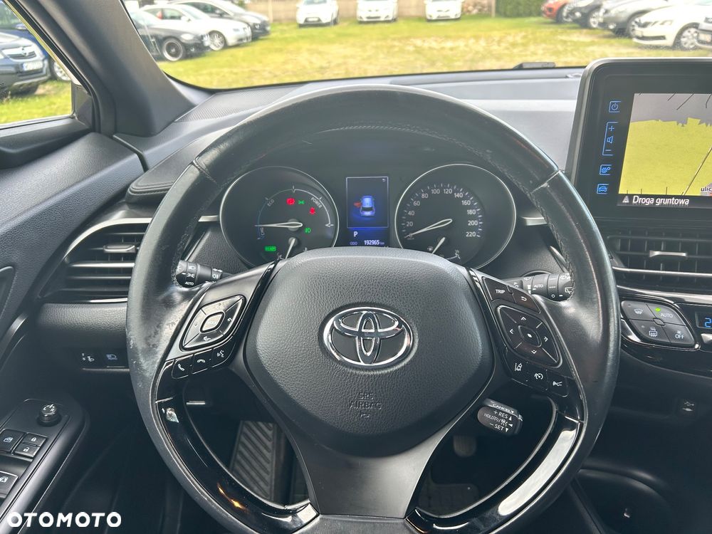 Toyota C-HR Style - 12