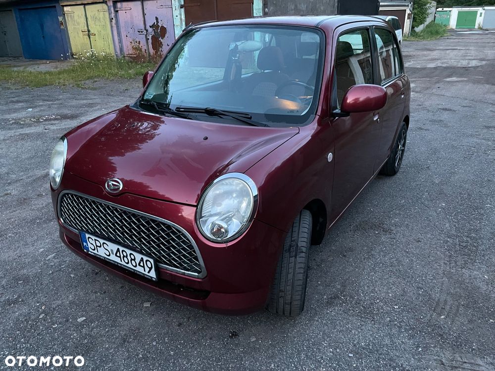 Daihatsu Trevis 1.0 - 11