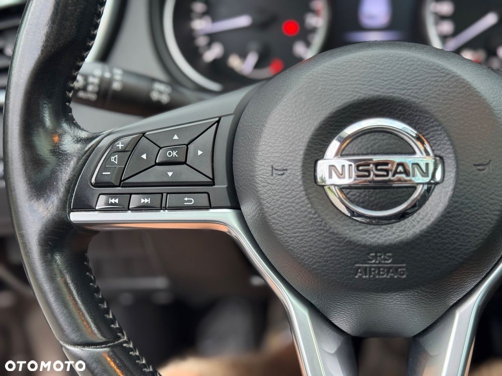 Nissan Qashqai 1.2 DIG-T TEKNA+ - 23