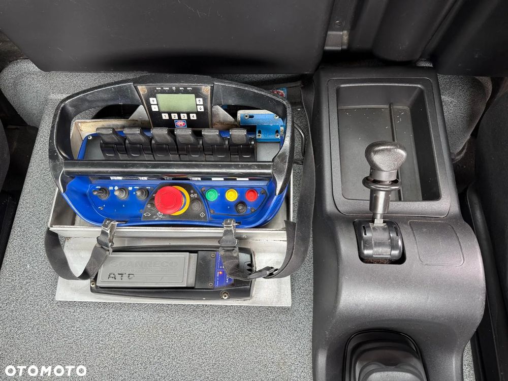 MAN TGM TGL TGS 18.250 // E6 // wywrotka + HDS HMF z pilotem // 4x2 // budowlanka // kiper wywrot żuraw dzwig kran crane - 40