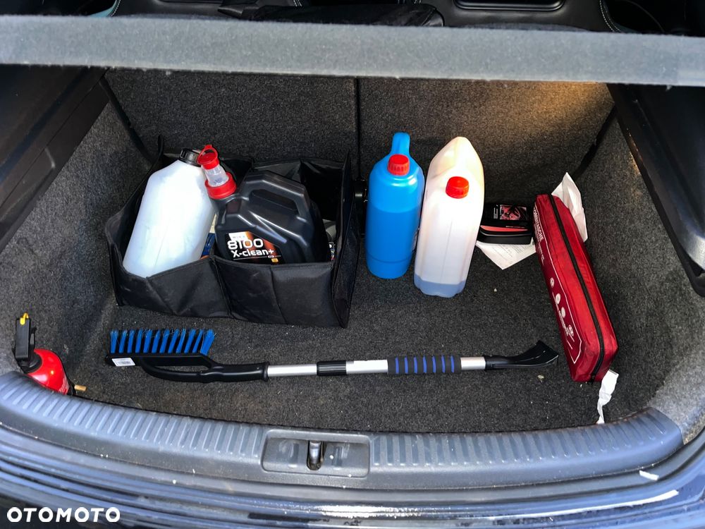 Volkswagen Scirocco 2.0 TSI DSG - 14