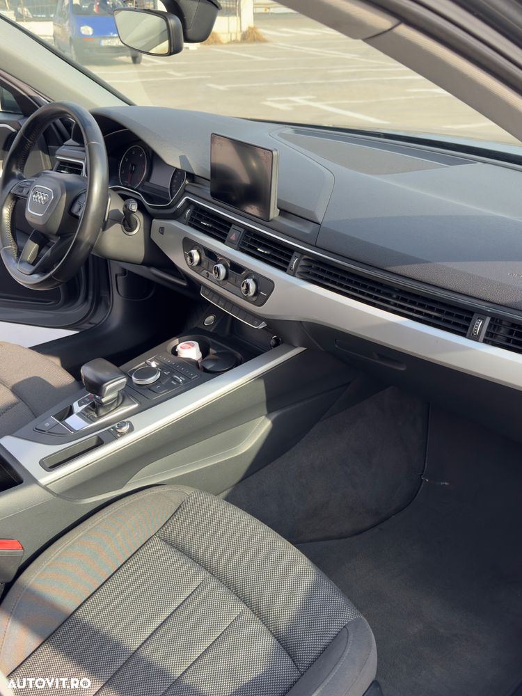 Audi A4 - 8