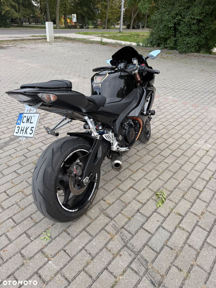 Suzuki GSX-R - 2