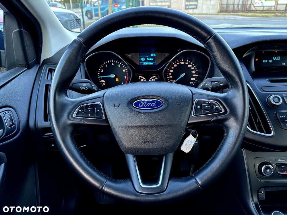 Ford Focus 1.0 EcoBoost Trend - 18