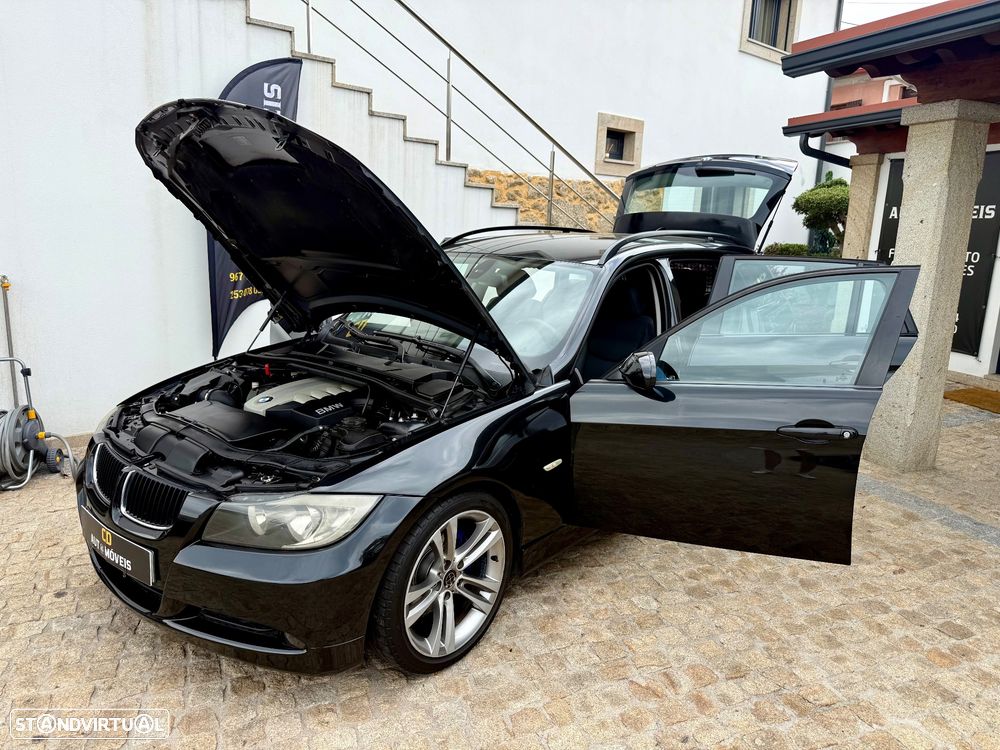 BMW 320 d Sport - 33