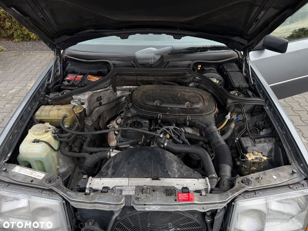 Mercedes-Benz W124 (1984-1993) - 14