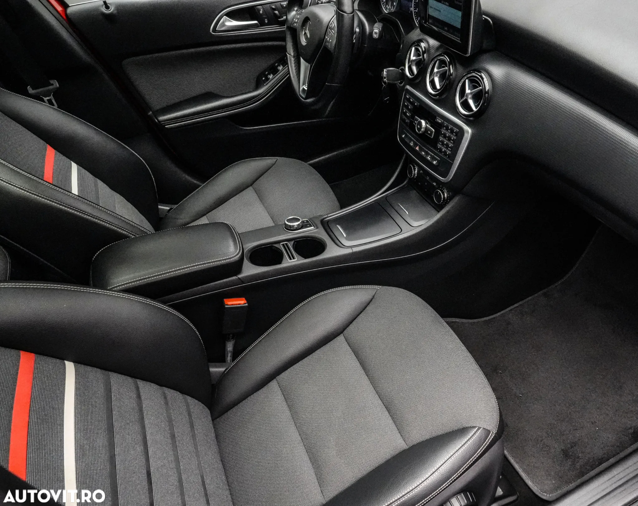 Mercedes-Benz A - 13