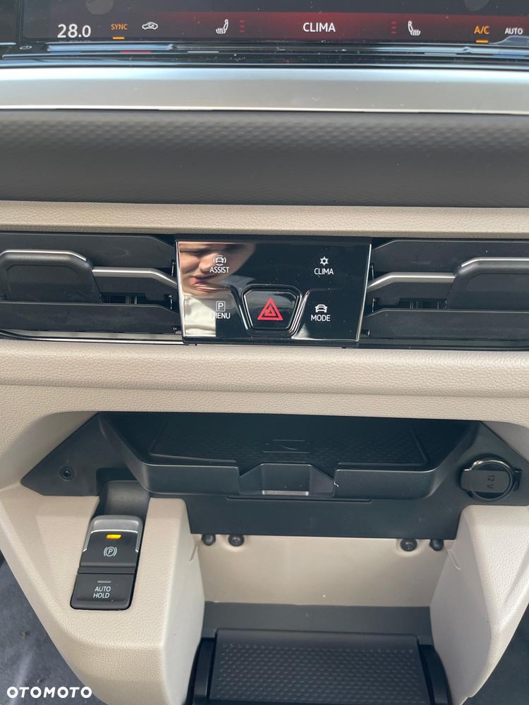 Volkswagen Multivan 2.0 TDI L2 Life DSG - 31