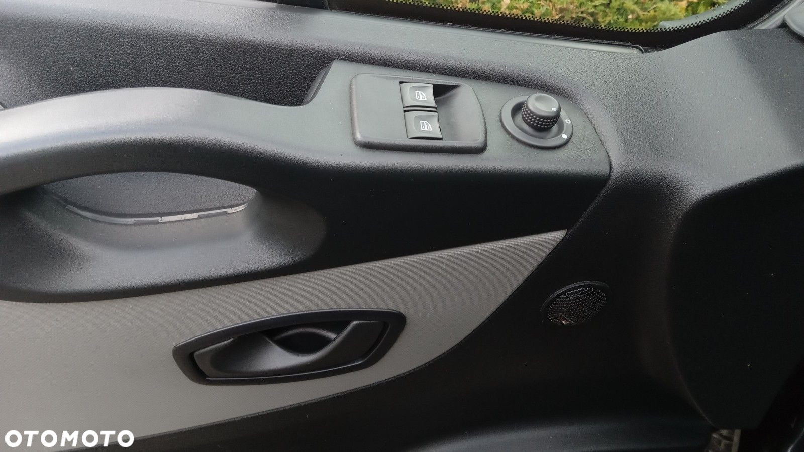 Renault Trafic - 15