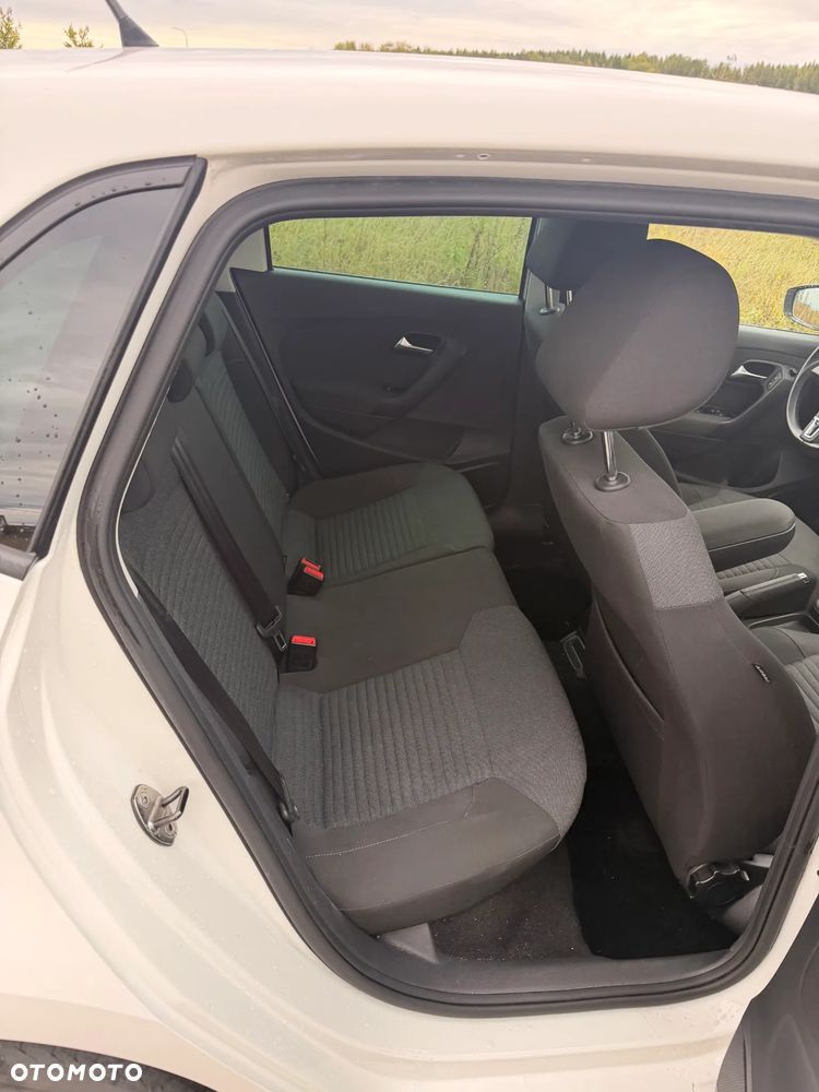 Volkswagen Polo - 29