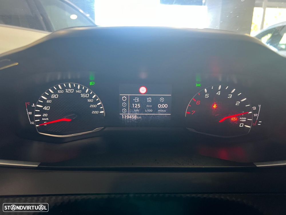 Peugeot 208 1.2 PureTech Active Pack - 24