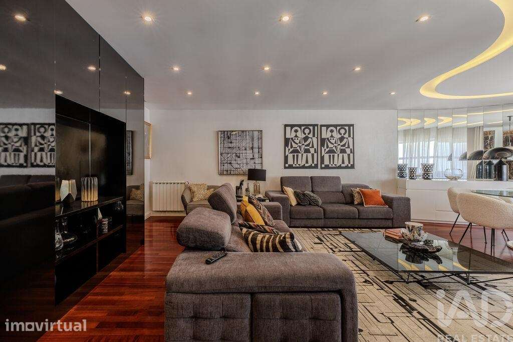 Apartamento T4 em Lumiar de 183,00 m2 - Grande imagem: 2/19