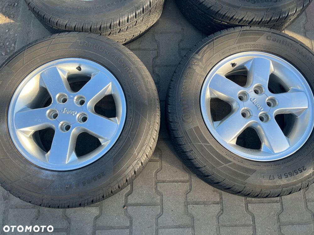 KOŁA FELGI JEEP 17 5X127 CONTINENTAL 255/65 - 2
