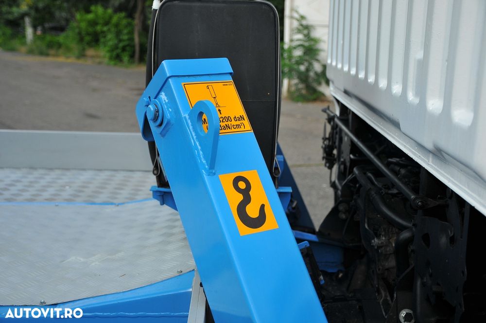 Nissan Cabstar - 5