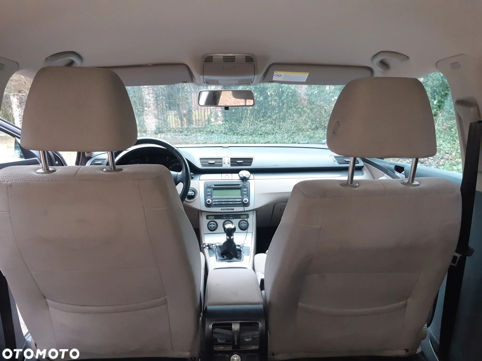 Volkswagen Passat 2.0 TDI DPF Comfortline - 19