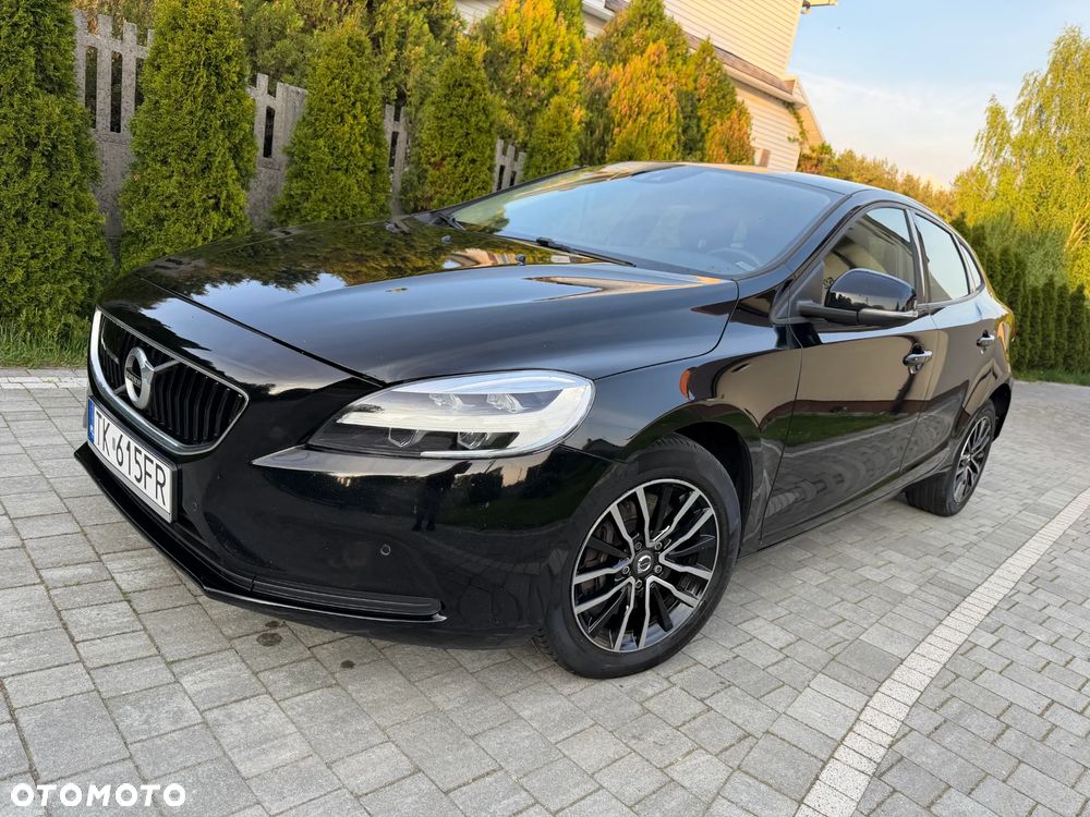 Volvo V40 D2 Geartronic Momentum - 2
