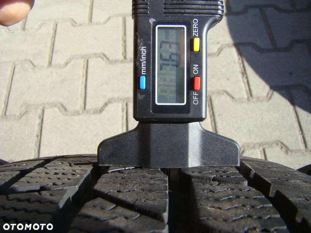 a481 5x112 Audi A3 8P 8V 8Y 6jx17 et48 opony zima 205/50 - 13