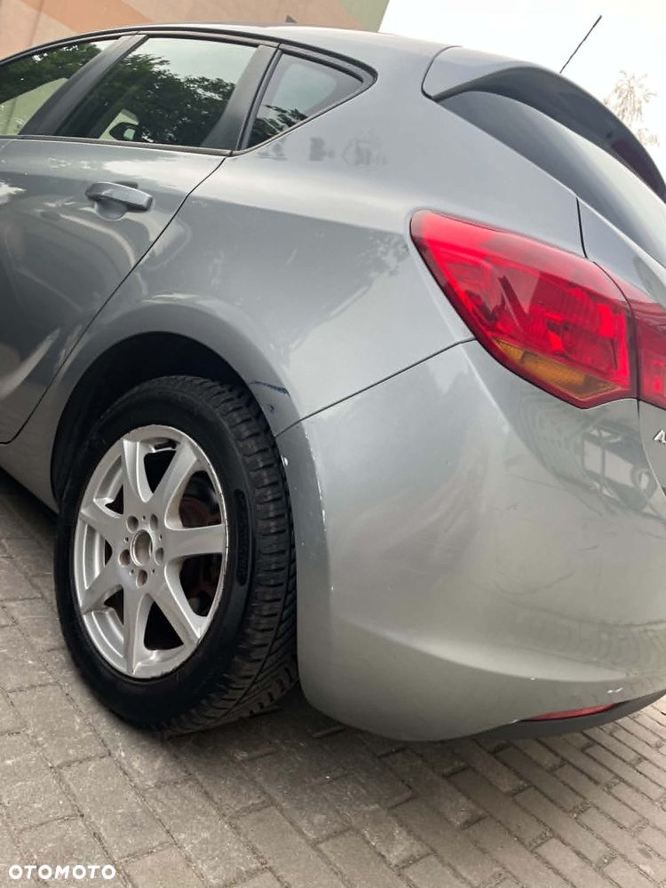 Opel Astra 1.3 CDTI Essentia ecoFLEX - 16