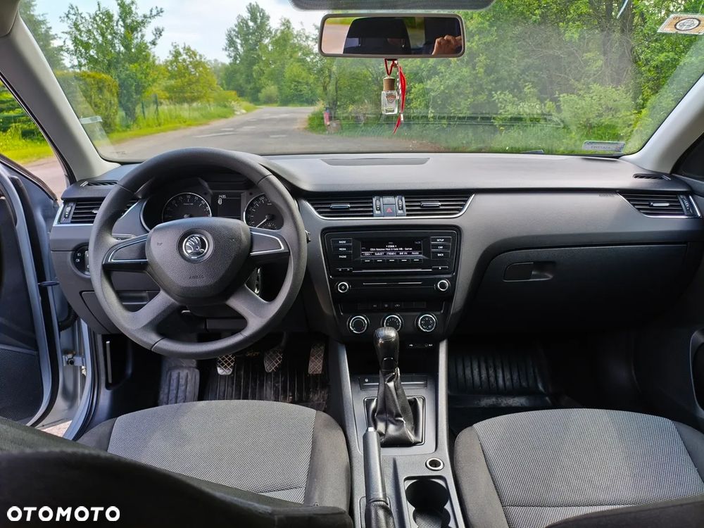 Skoda Octavia 1.6 TDI Active - 10