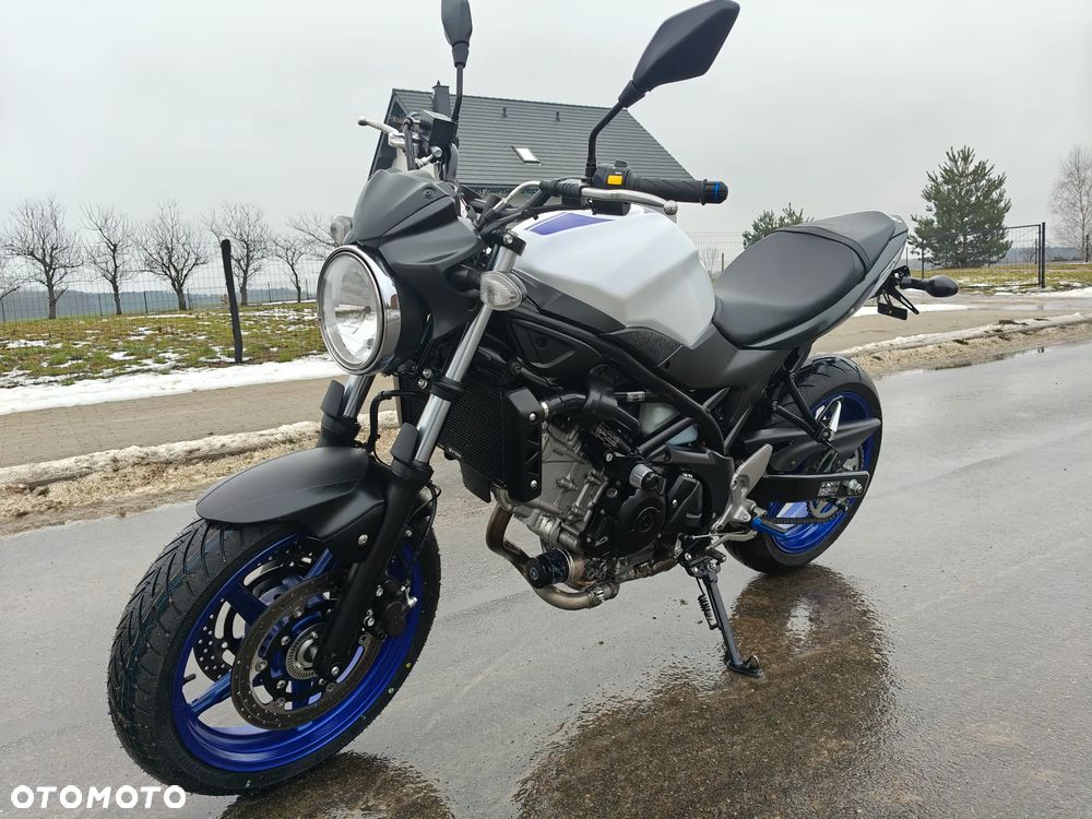 Suzuki SV - 4