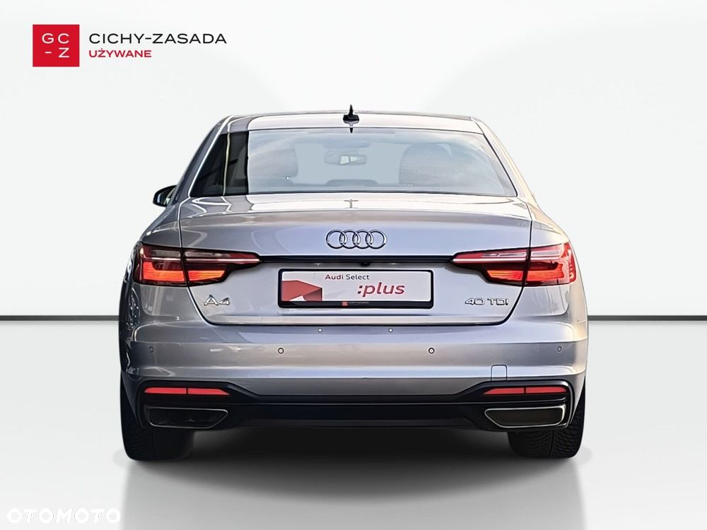 Audi A4 Limousine - 5