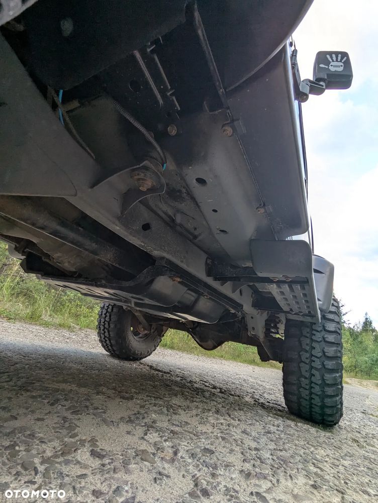 Jeep Wrangler - 24
