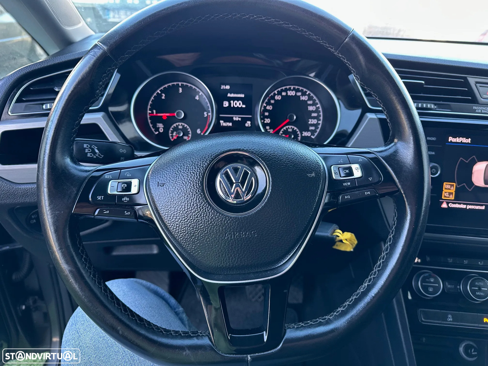 VW Touran 1.6 TDI Confortline - 5