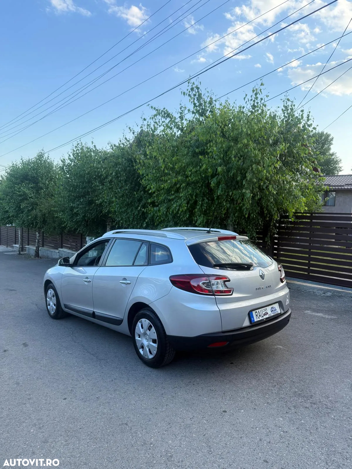 Renault Megane Estate 1.4 TCe Privilege - 12