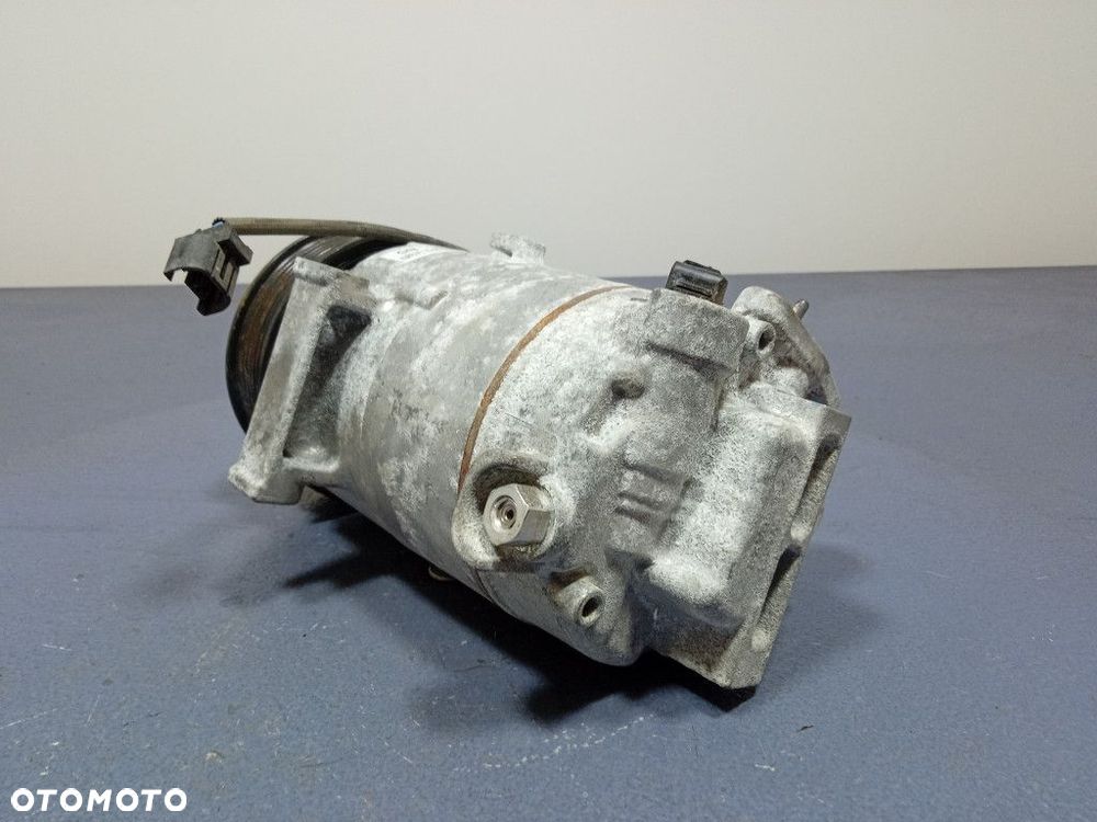 HYUNDAI I30 III 1.5 T-GDI 160 KM SPRĘŻARKA KLIMATYZACJI 97701G4800 - 4