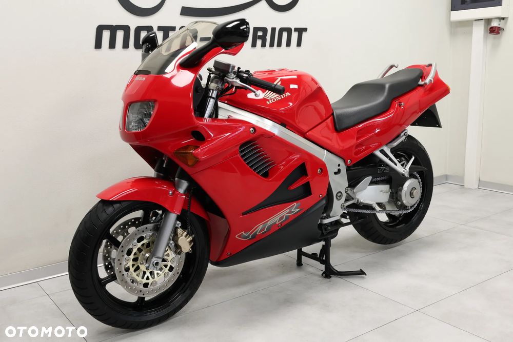 Honda VFR - 5