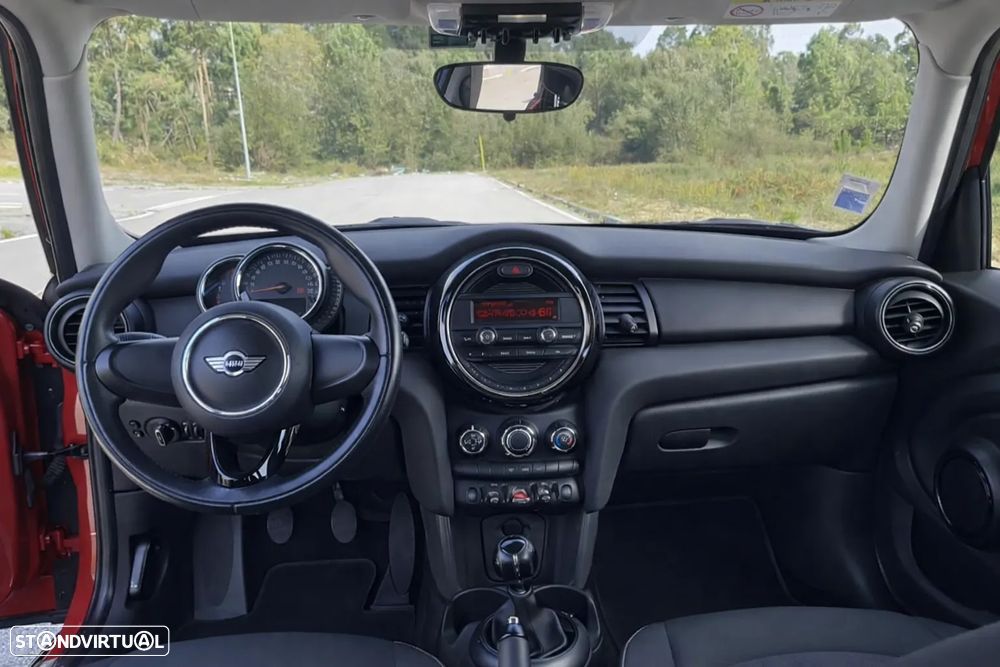 MINI 5 Portas One D - 13