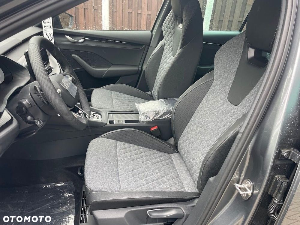 Skoda Octavia 1.5 TSI mHEV Sportline DSG - 9